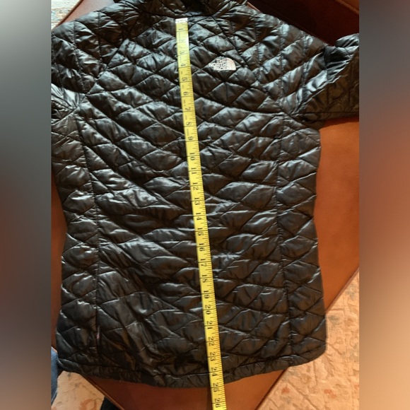 North Face Jacket Puffer Charcoal Black. Women’s Small. - Picture 8 of 13